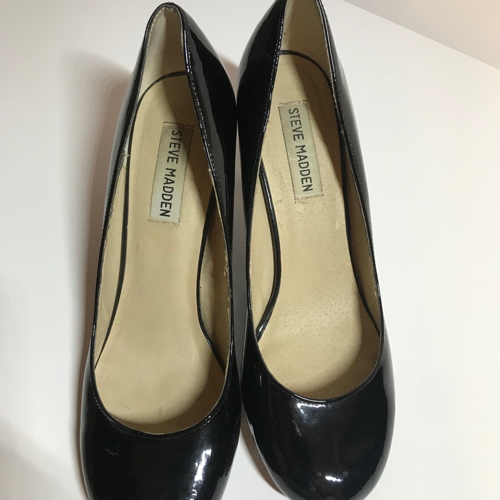 Black Steve Madden Heels, Good Condition!